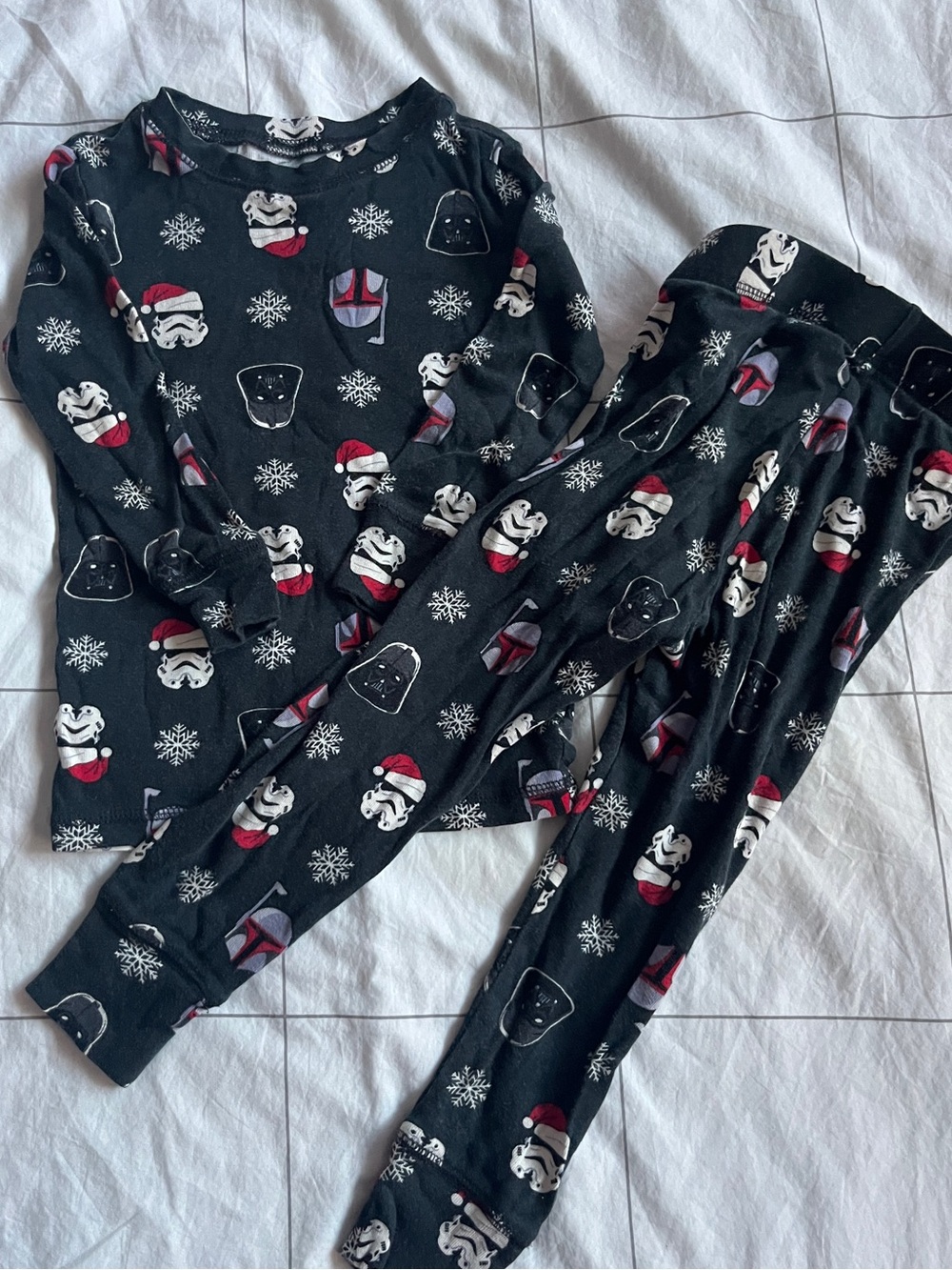 GAP Kids Star Wars Holiday Pajama Set 4T